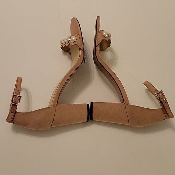JESSICA SIMPSON FAUX EARL'S STRAP ADJUSTABLE BUCKLE ALMOND TOE BLOCK HEEL SANDAL - Picture 13 of 16